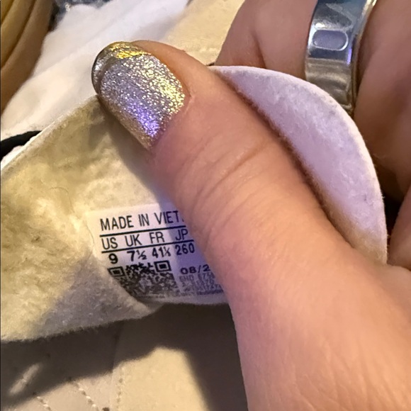 adidas Leopard Women's Sneakers Sz 9 - Picture 3 of 4